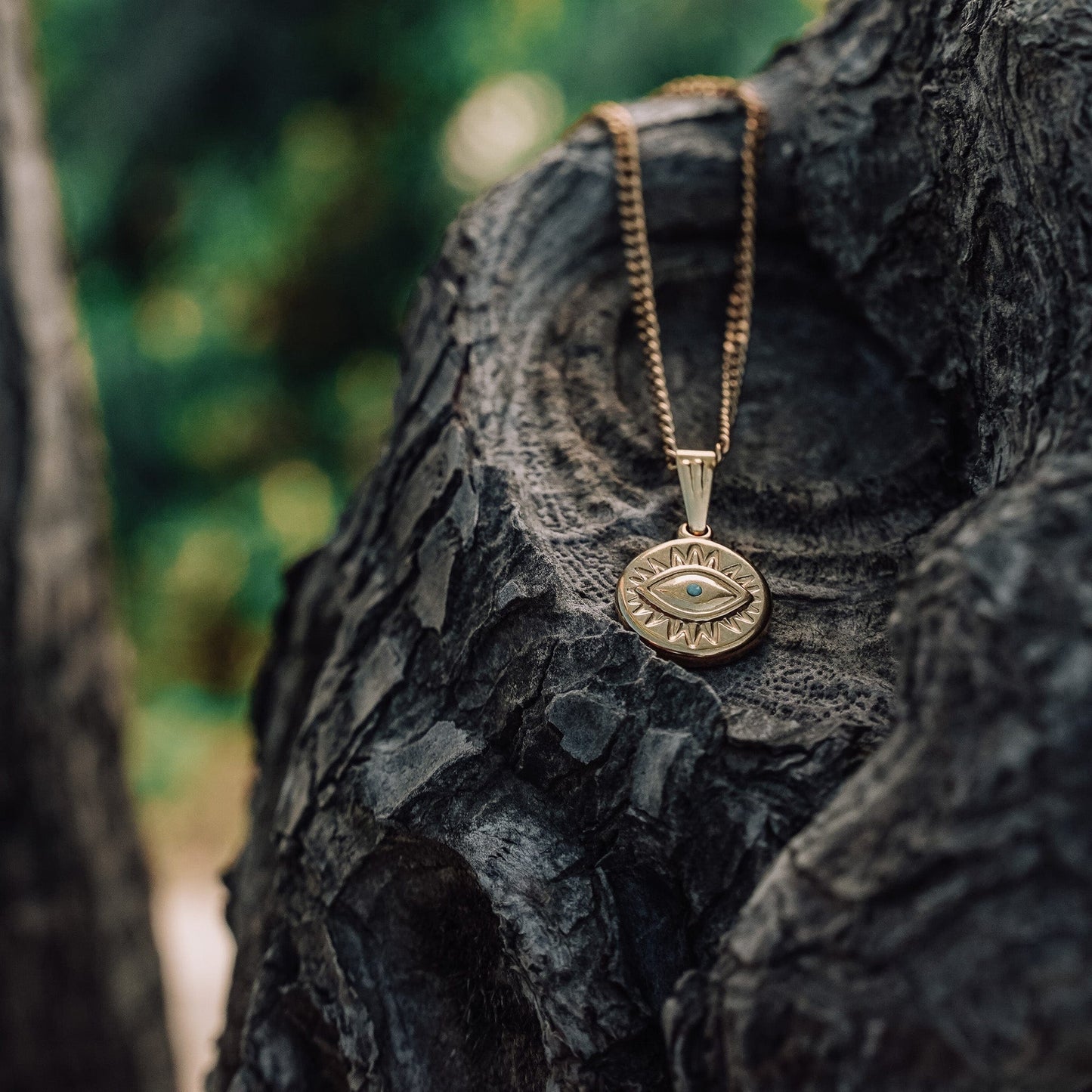 May's Eye Necklace