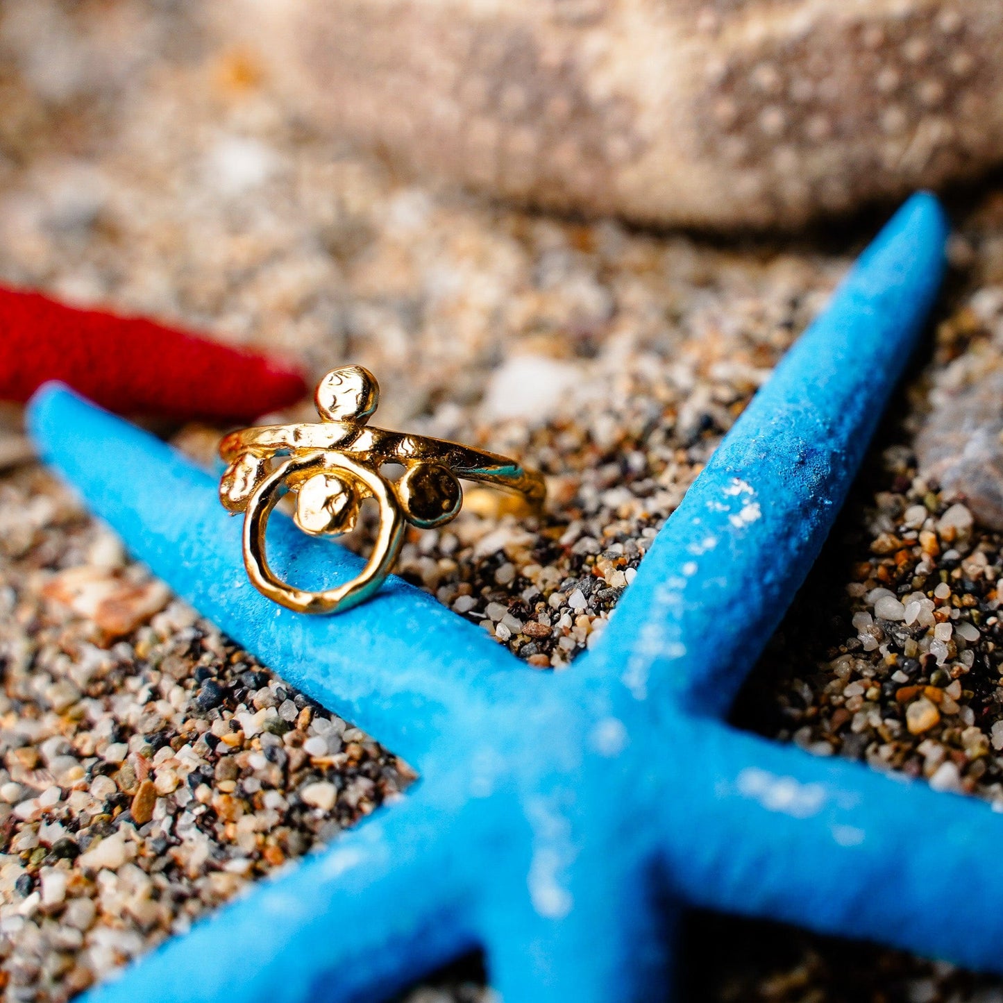 Rings Pebble Glow Ring