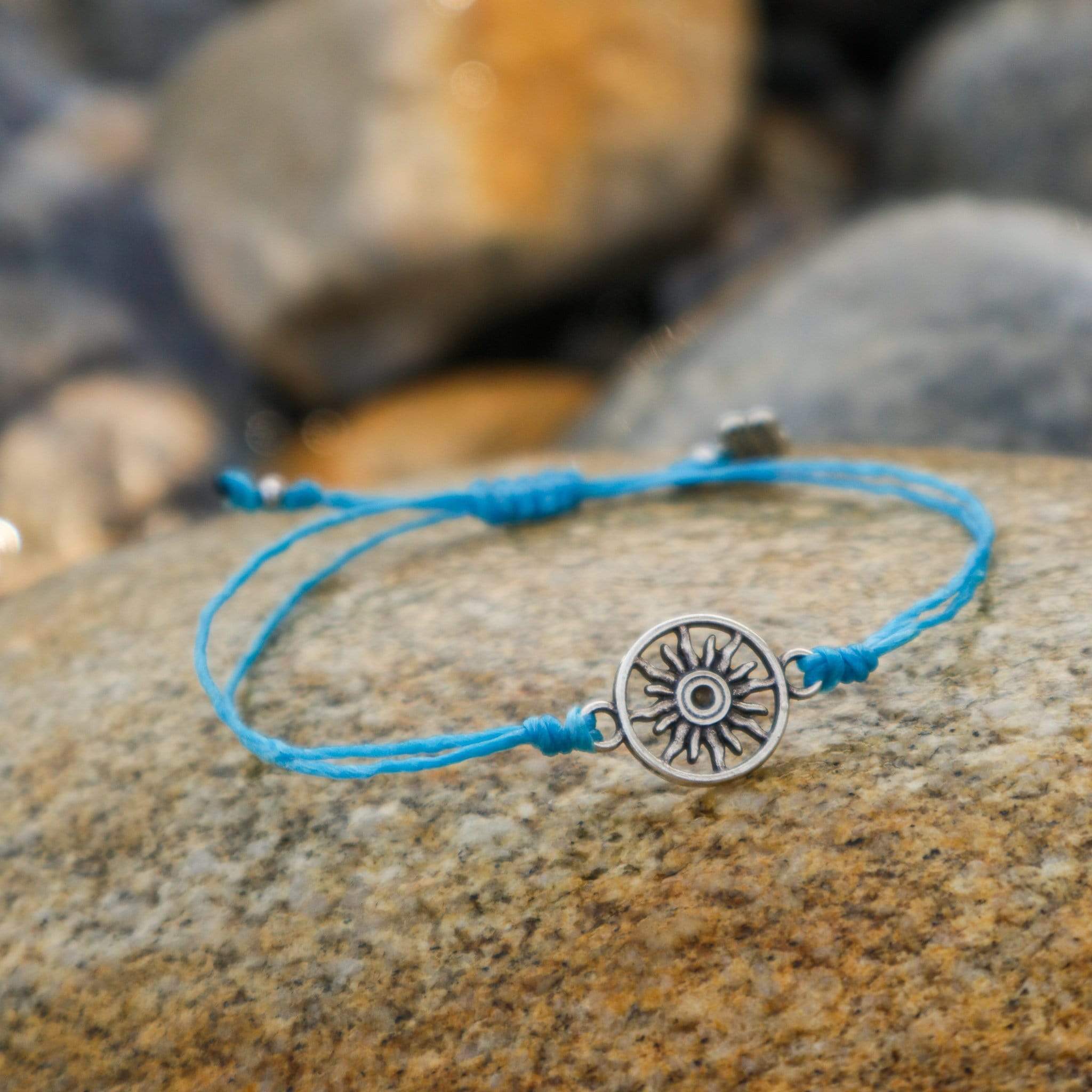 Macrame bracelet Azure Sun Bracelet