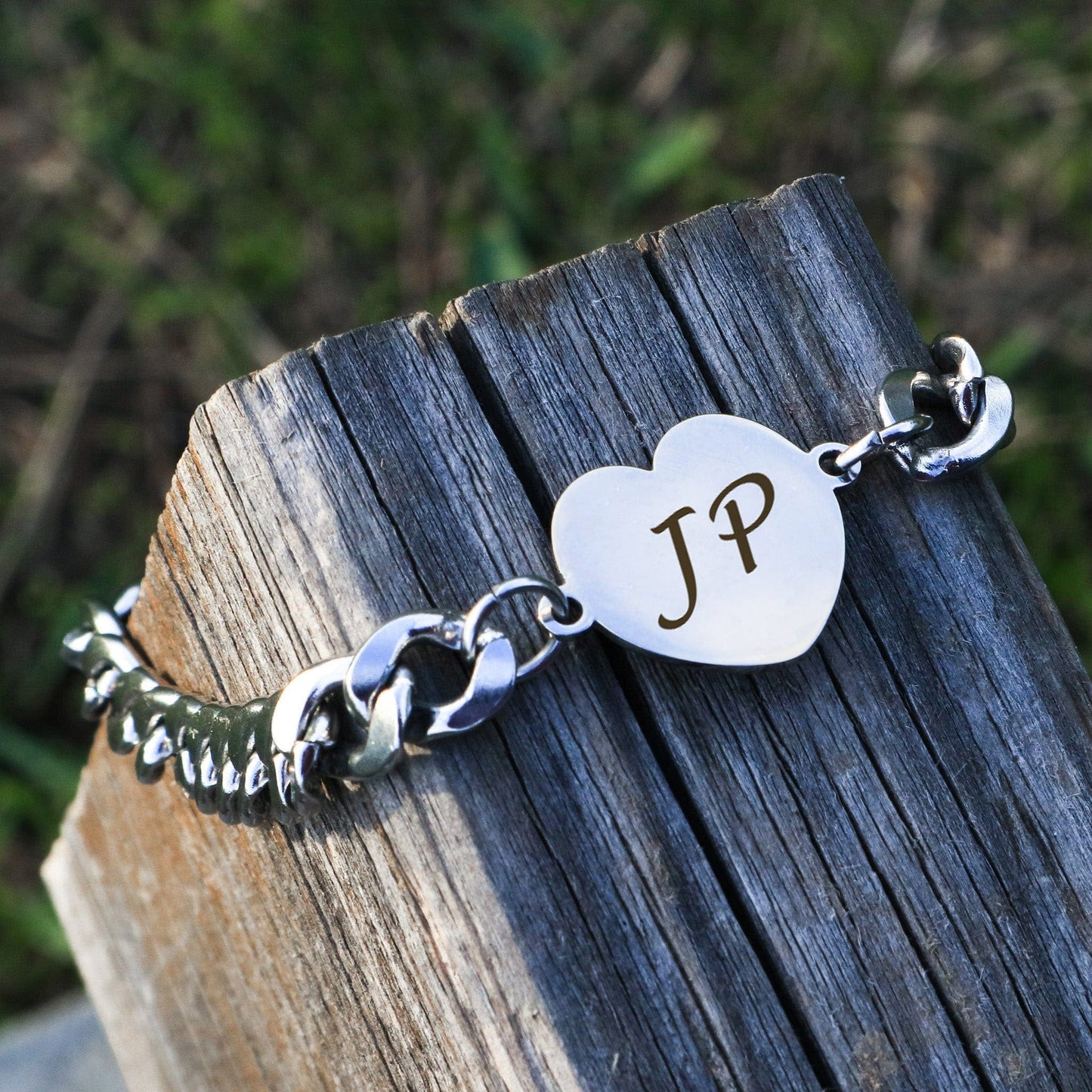 Engravable Heart Bracelet