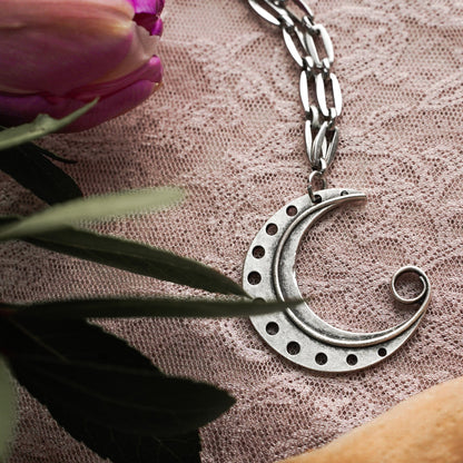 Moonbeam Necklace