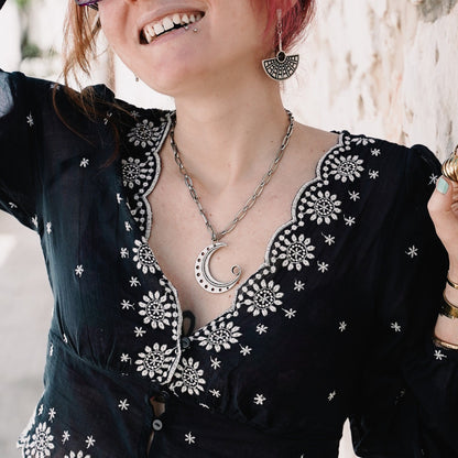 Moonbeam Necklace