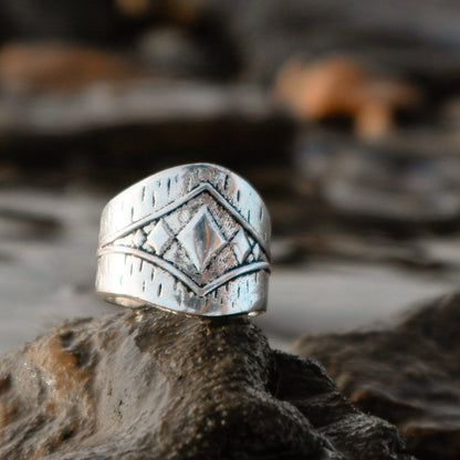 Rings Meditation Ring