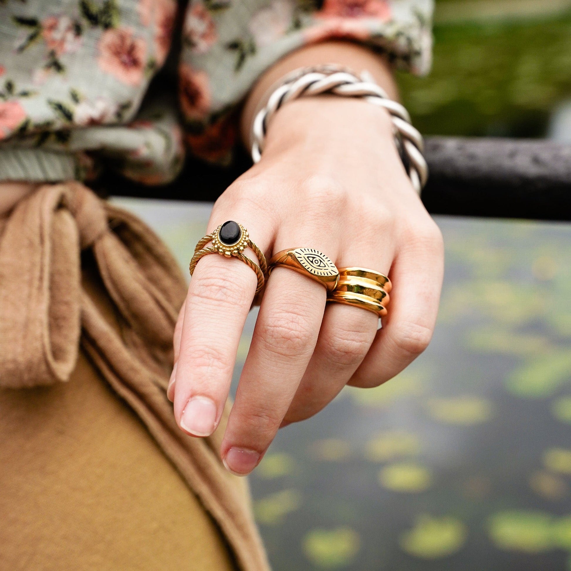 Rings Shadowed Gold Ring