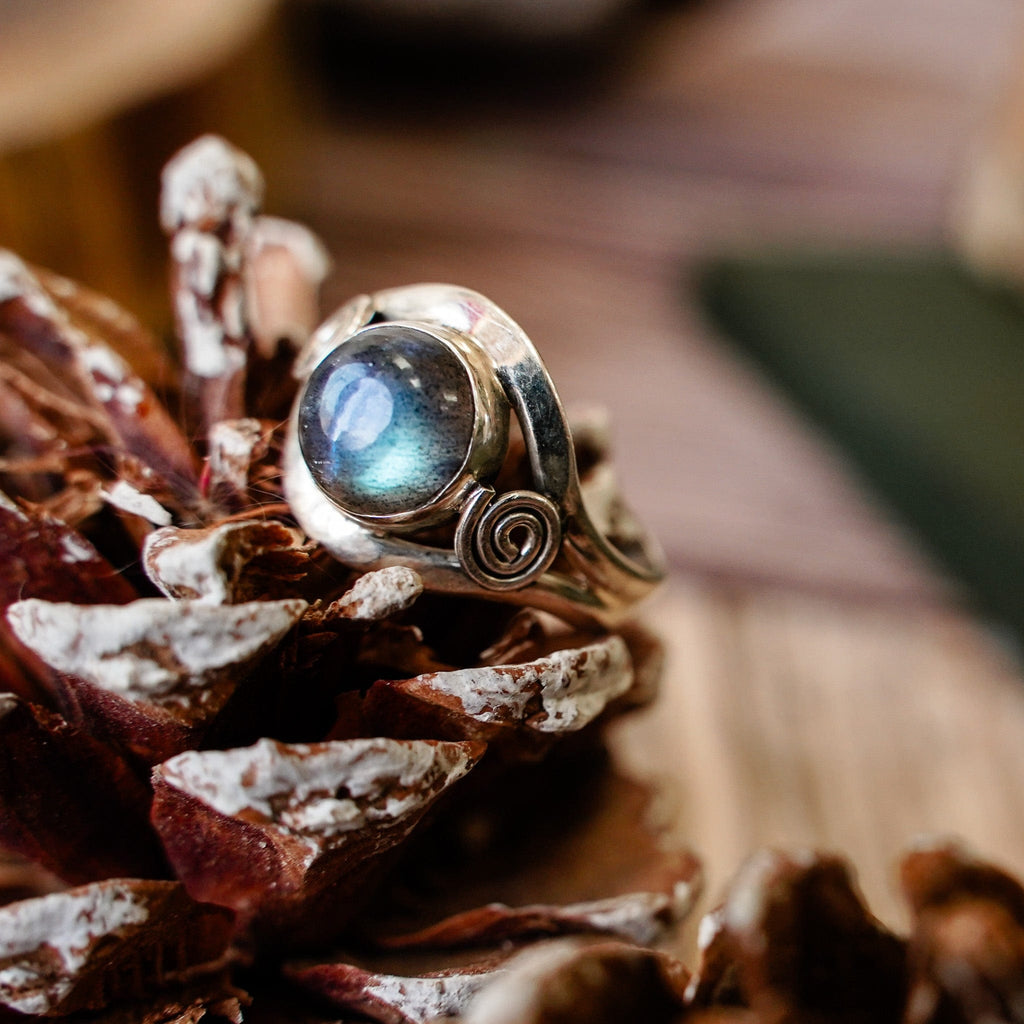 Rings Silverthrum Ring