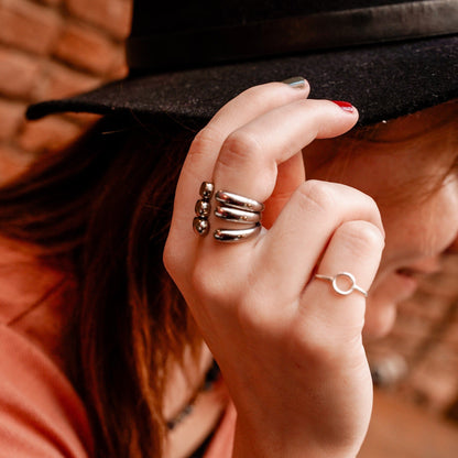 Rings Stackable Silhuette Ring