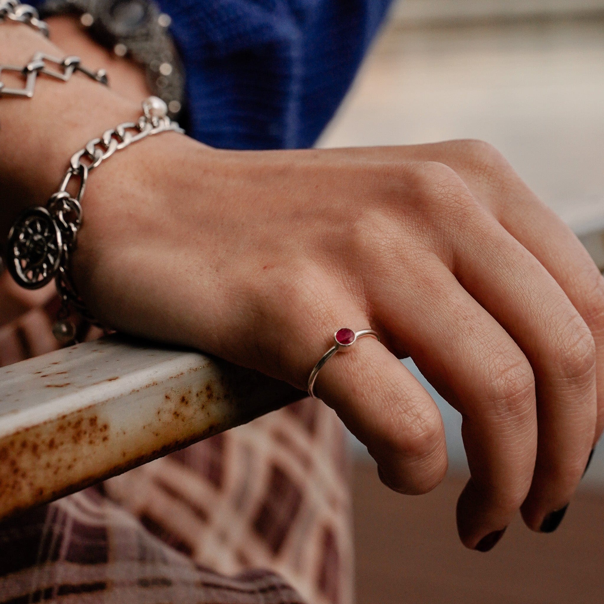 Rings Tiny Flame Ring