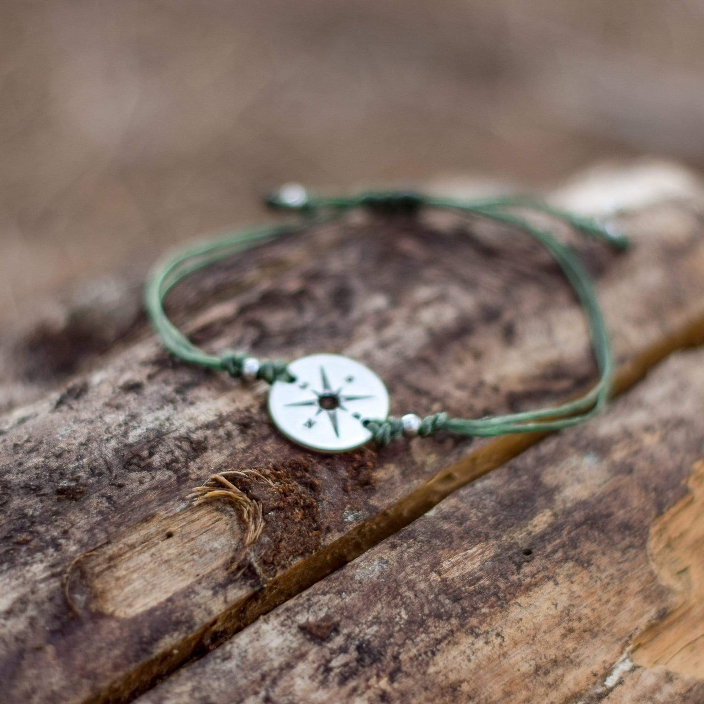 Macrame bracelet Eucalyptus Compass Bracelet